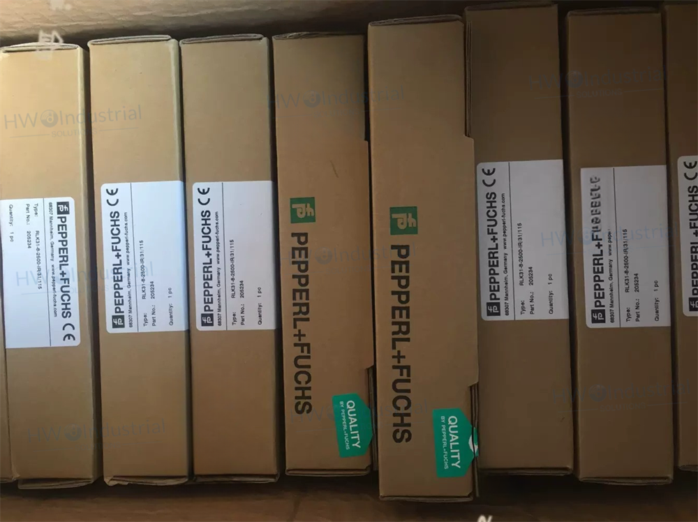 1/Piece RLK31-8-2500-IR/31/115 Diffuse Reflective Photoelectric Sensor 205234