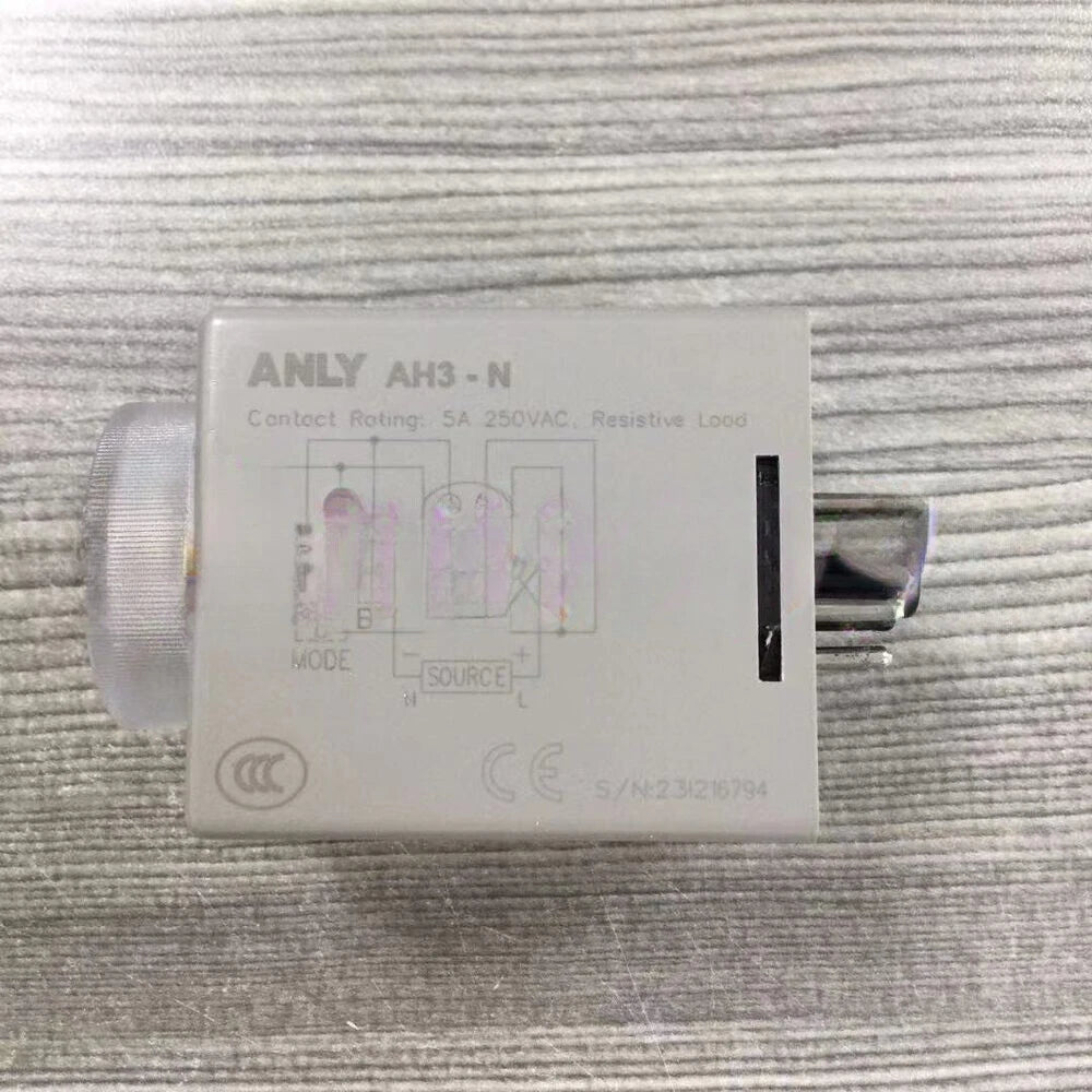 1PC  ANLY AH3-NA AC220V Time relay #P