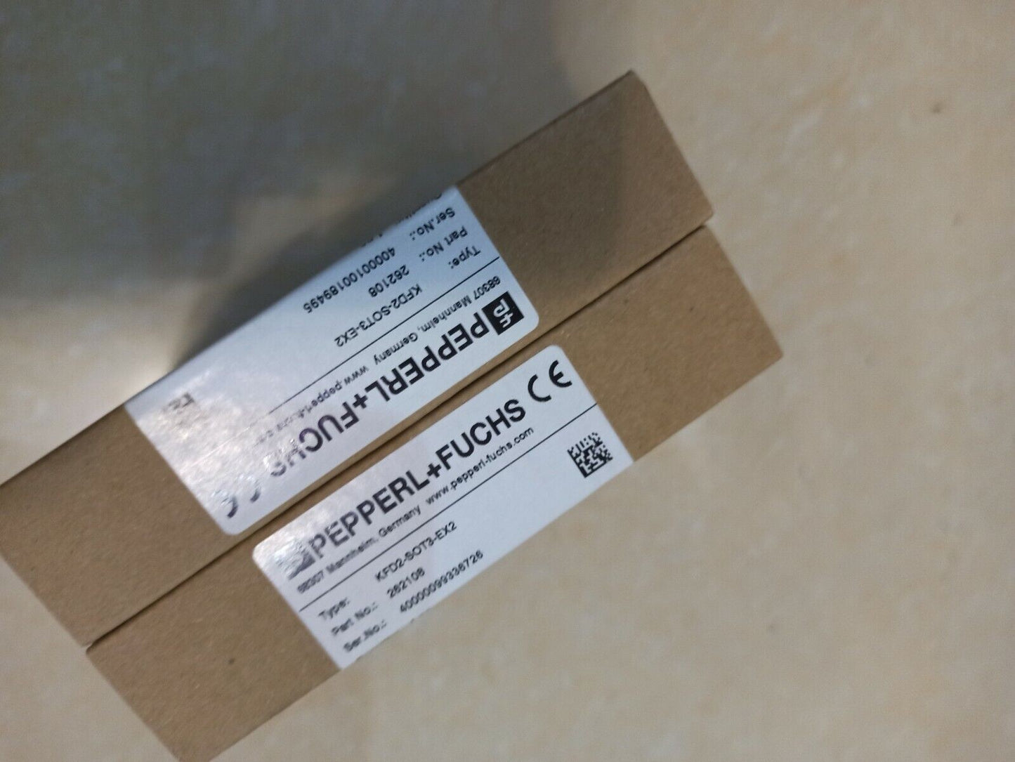 1PC Pepperl-Fuchs KFD2-SOT3-Ex2 IN  BOX ALL  Safety barrier