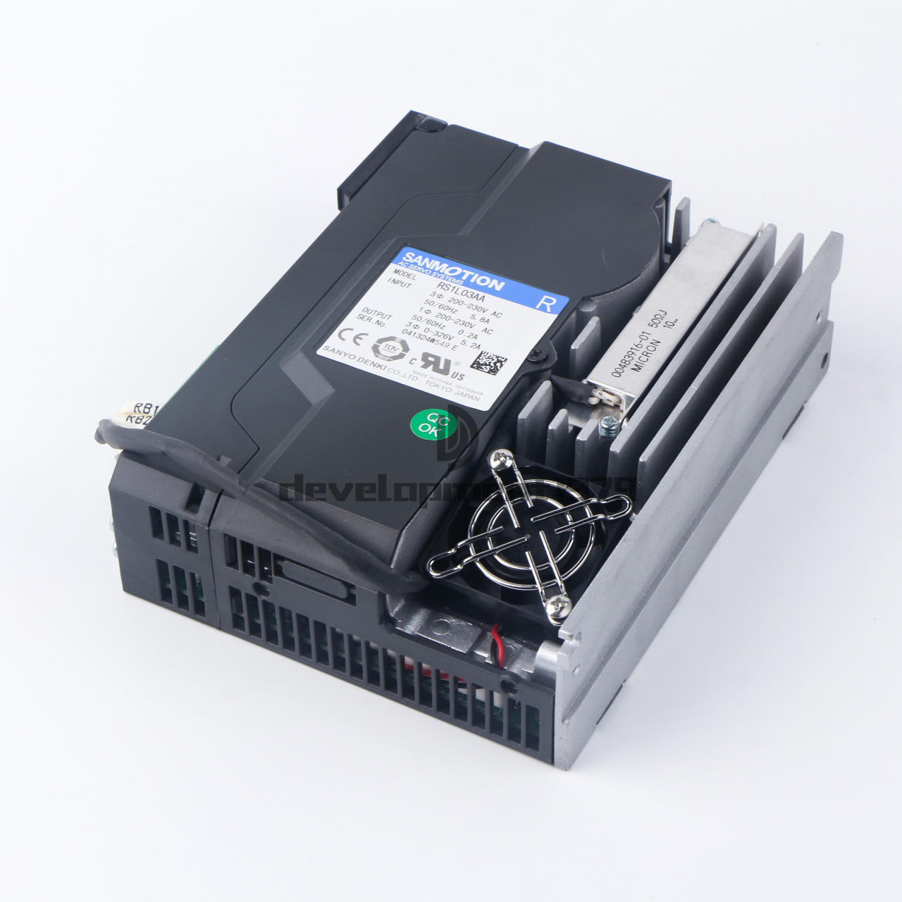 ONE  SANYO DENKI Servo Driver RS1L03AA Fast delivery