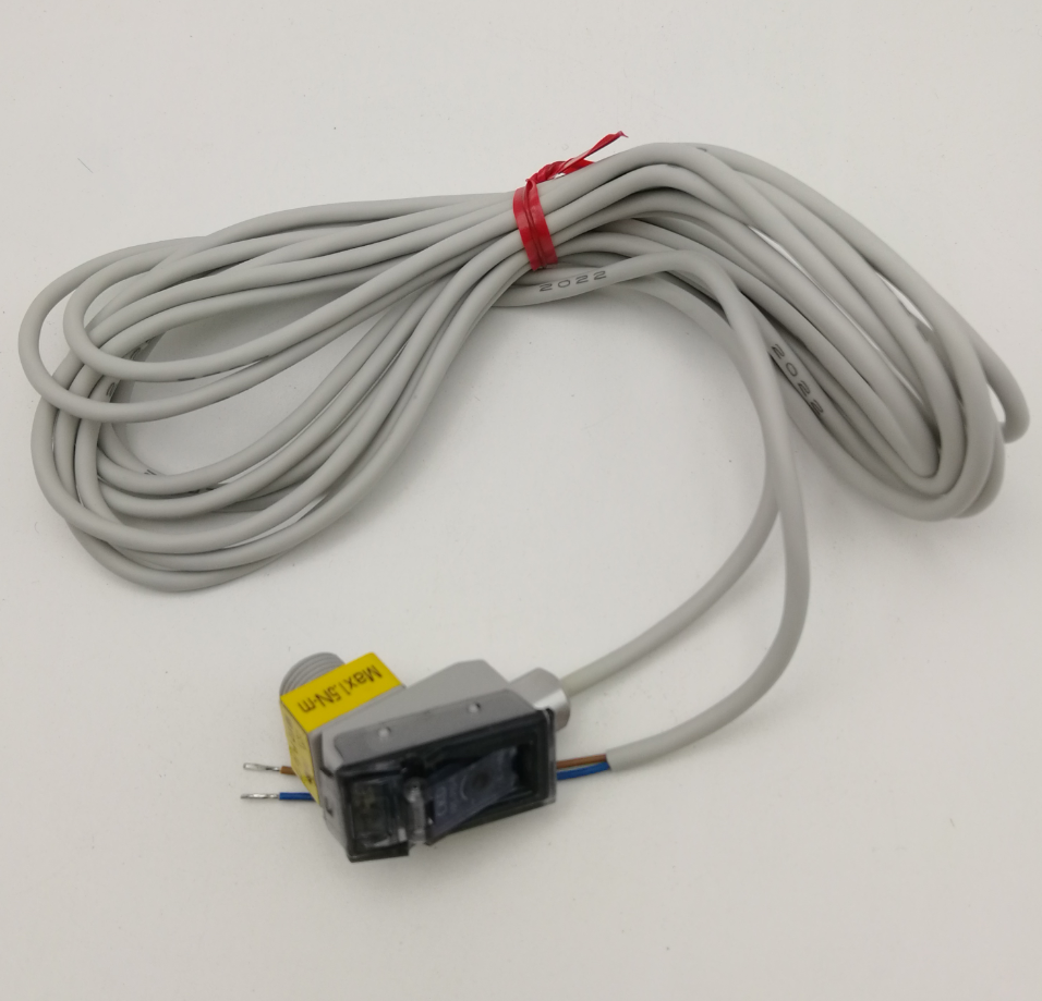 1PC  CKD Pressure switch PPE-P10-6 Fast delivery