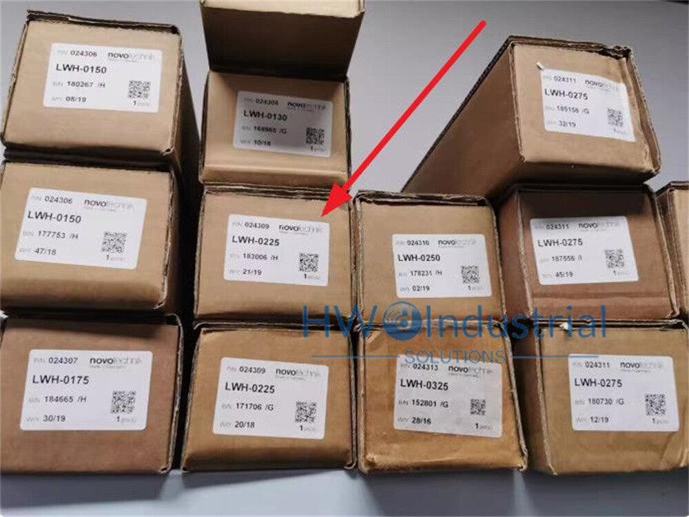 1/Piece  LWH-0250 NOVO technik Displacement Sensor LWH0250 Electronic Ruler