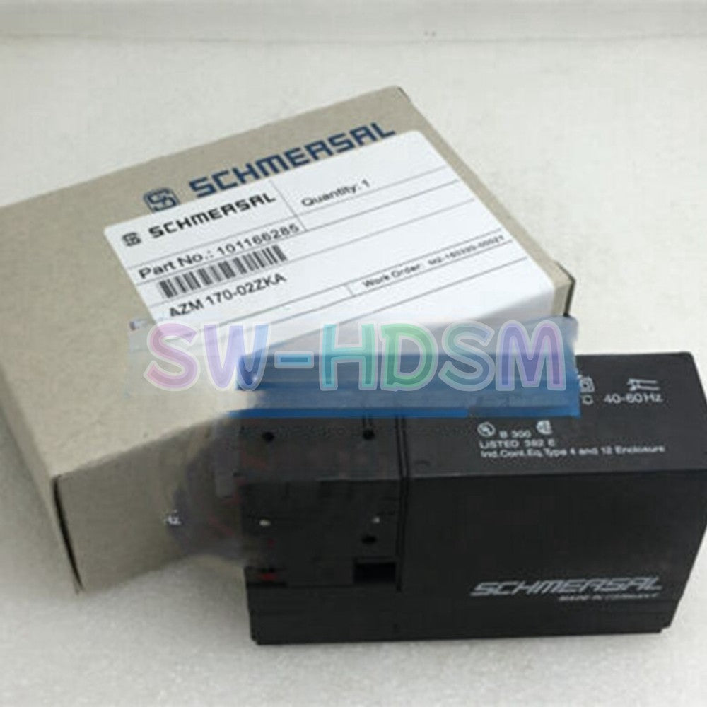 1PCS  FOR SCHMERSAL Safety Switch AZM170-02ZK 24VAC 40-60HZ Freight Free