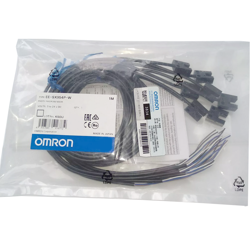 1PCS  Omron PLC EE-SX954-W EE-SX954-R EE-SX954P-W EE-SX954P-R Module