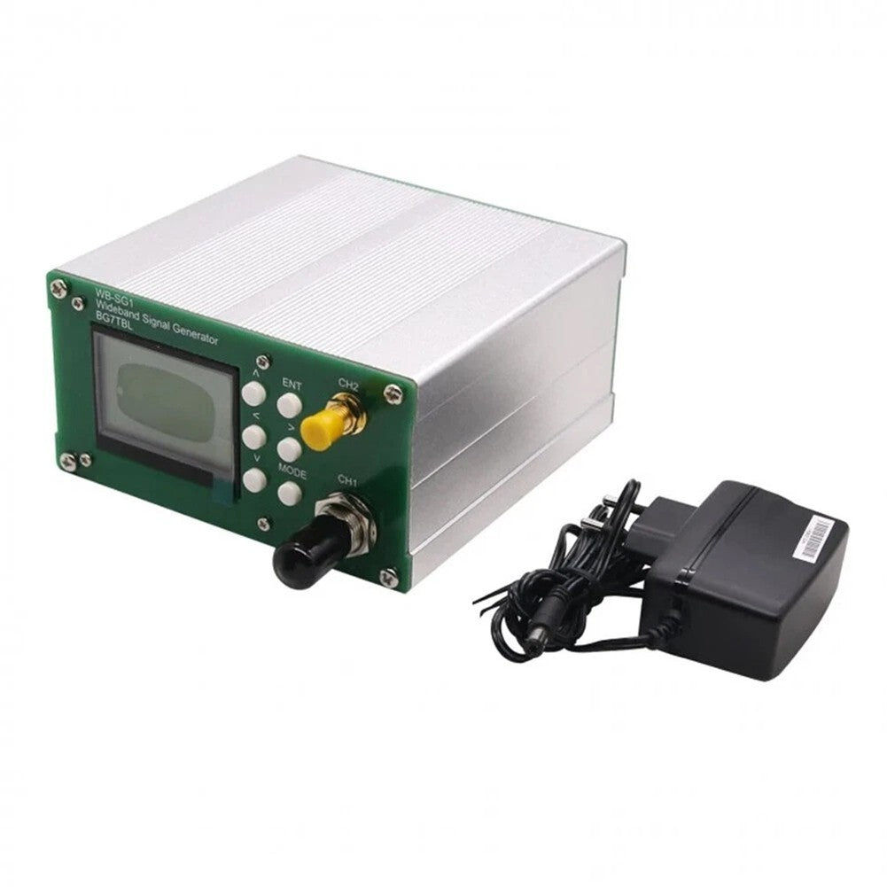 1Hz to 15GHz RF Signal Generator WBSG1 Wideband Builtin OCXO DC12V Adapter Pack