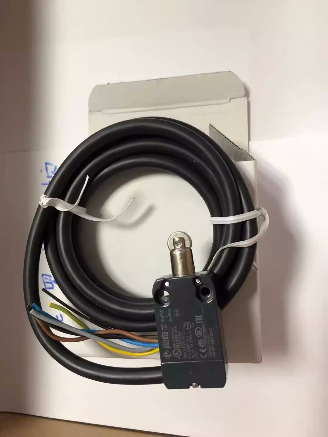 1pcs Pizzato NA B110BB-DN2 limit switch