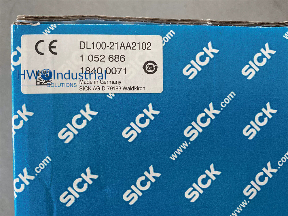 1/Piece  DL100-21AA2102 1052686 SICK Laser Distance Measuring Sensor
