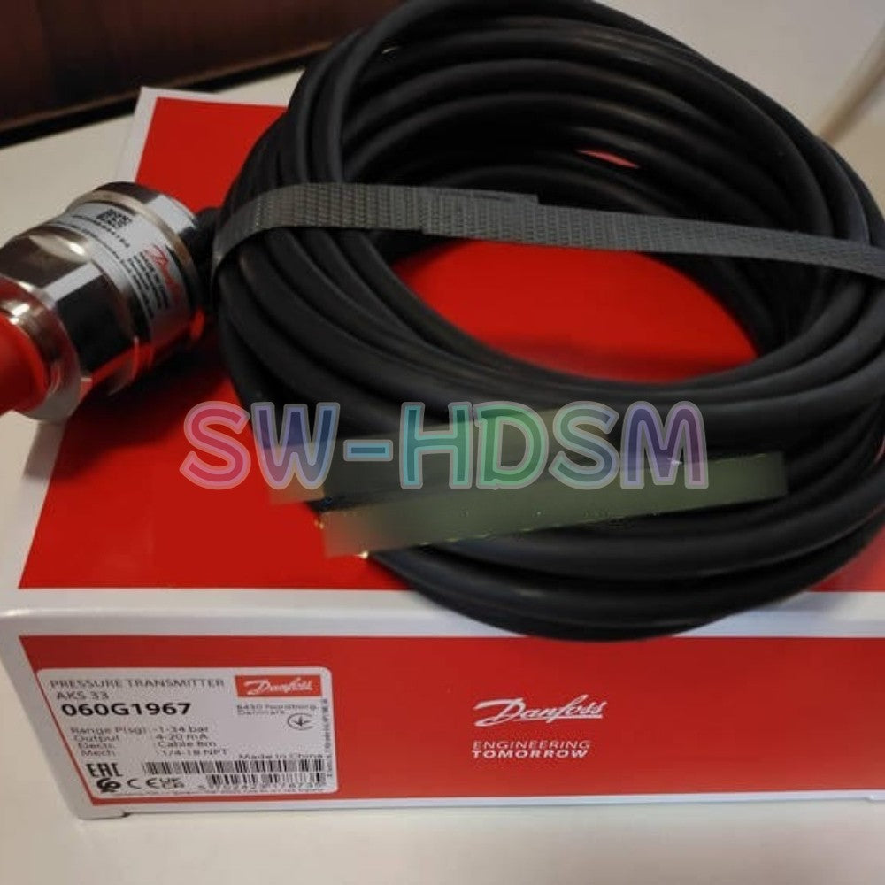 1PCS  for Danfoss AKS33 060G1967 Pressure Transmitter Freight Free