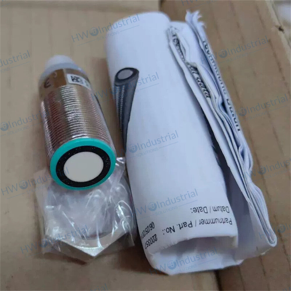 1/Piece UB300-18GM40-E5-V1 P +F Ultrasonic Sensor 220357