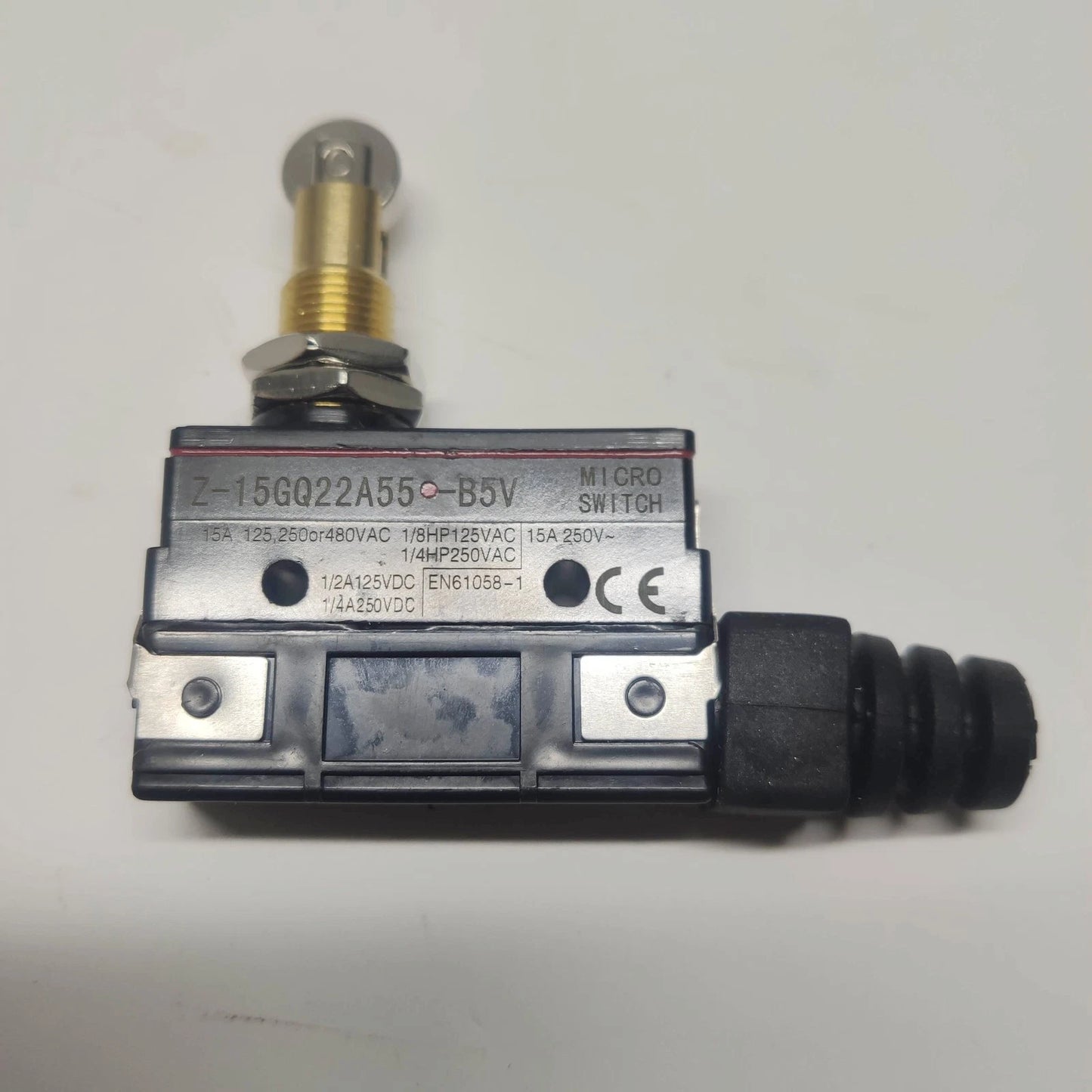 1PC For  Micro Switch   Z-15GQ22A55-B5V Z15GQ22A55B5V