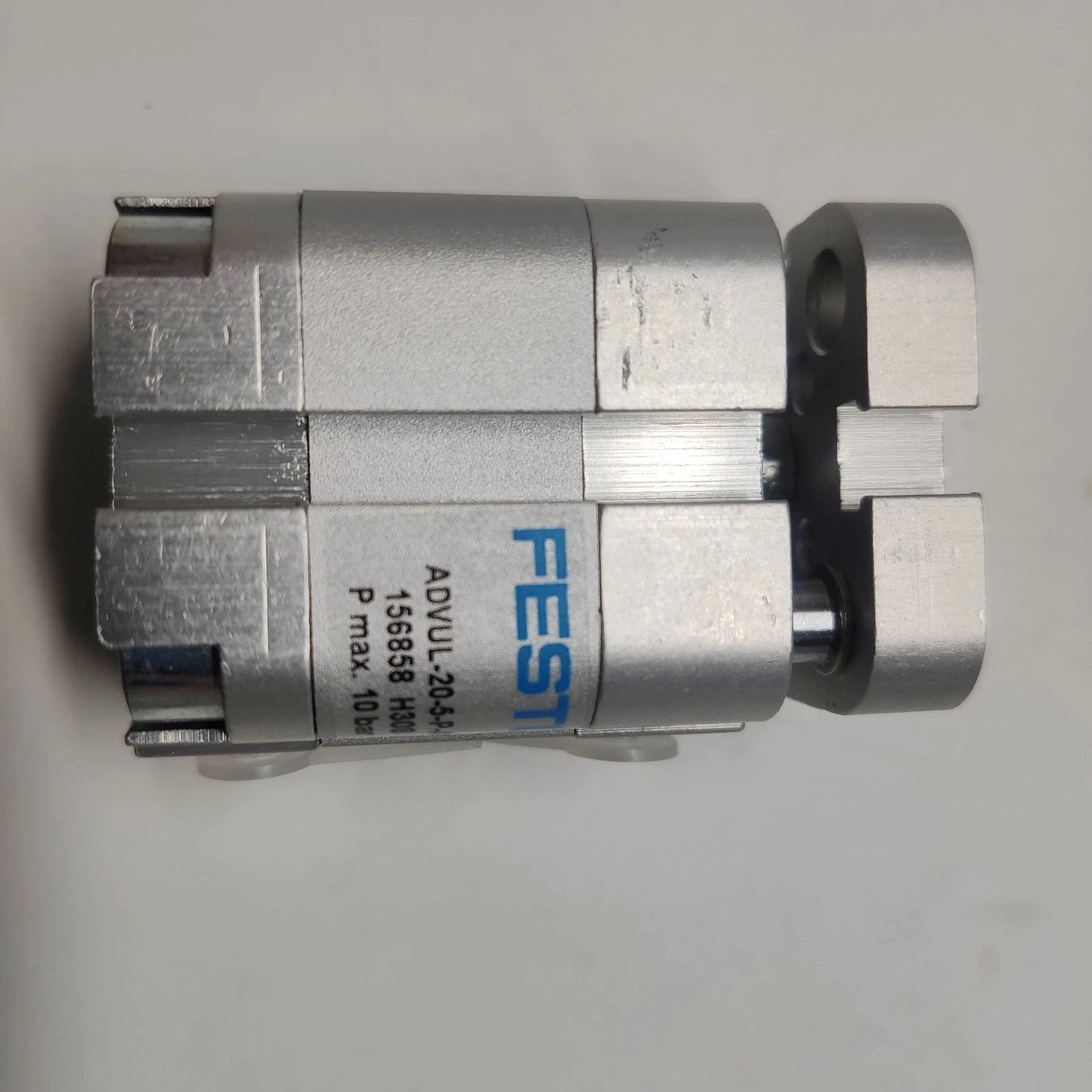 1PC  cylinder   ADVUL-20-5-P-A