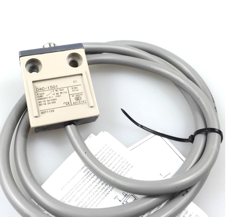 Omron D4C-1320 D4C-1401 D4C-1501 D4C-1502 D4C-1503 D4C-1520 Sensor Switch