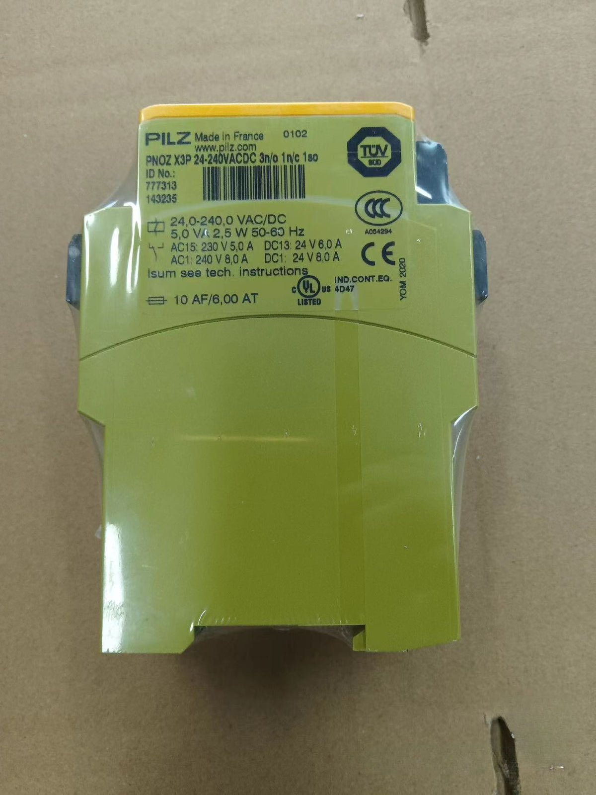 1pcs  PILZ PNOZ X3P 777313 Safety Relay