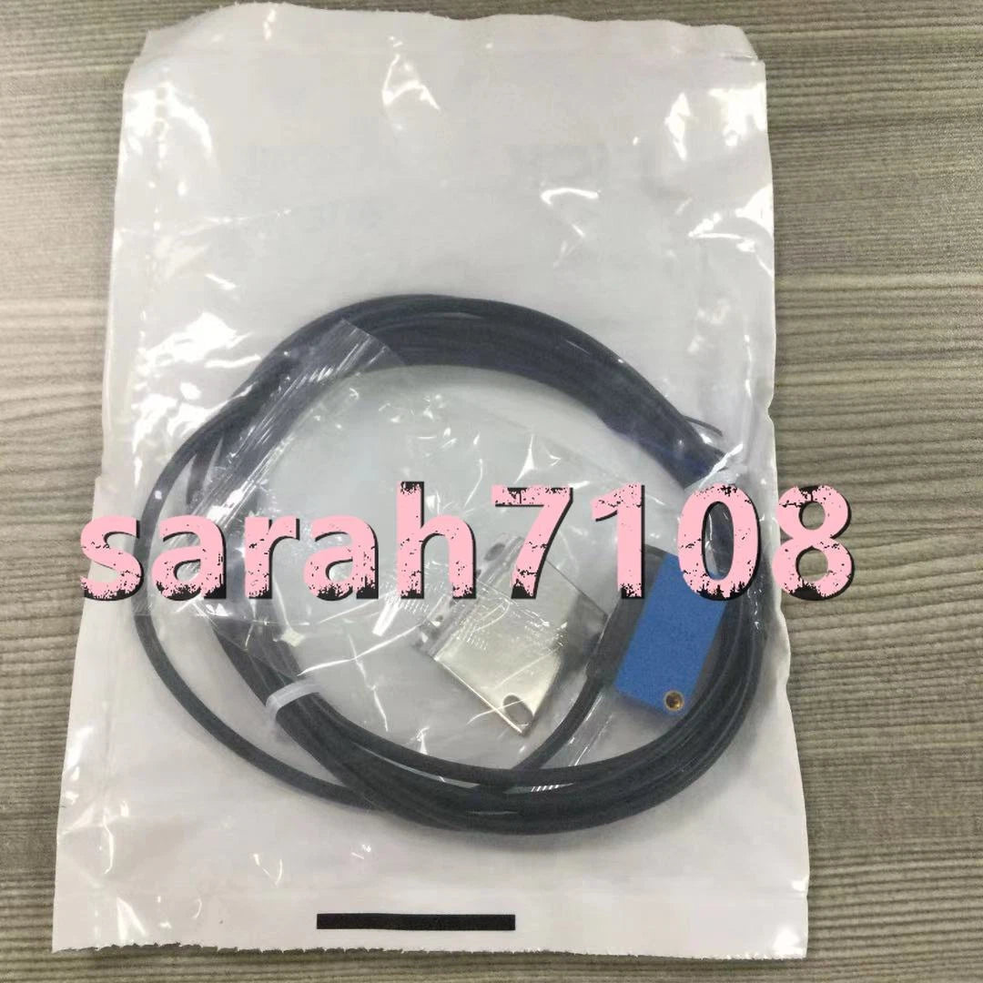 1PC  GTB6-P1211 Photoelectric switch sensor #YY #P
