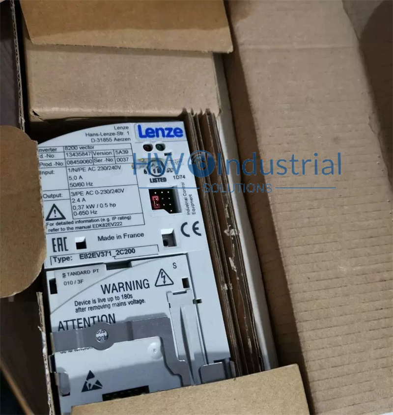 1/Piece  E82EV371K2C200 E82EV371_2C200 1-240V 0.37KW Lenze Inverter