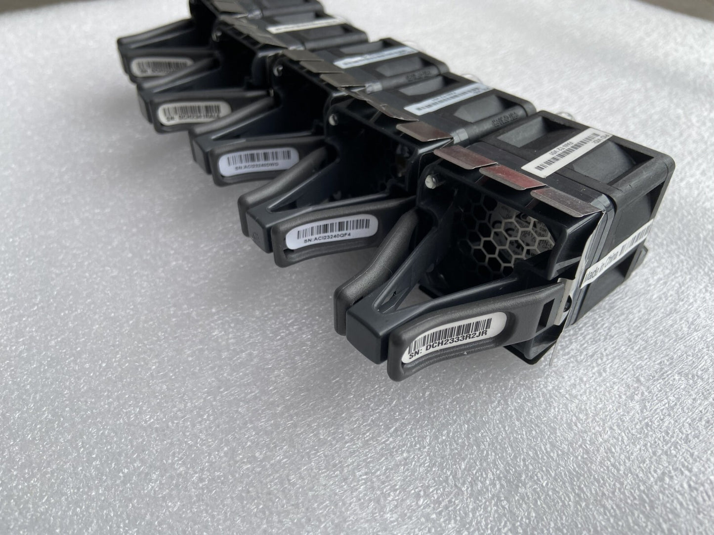 5pcs  Cisco FAN-T2 Fan Tray for Catalyst 9300 seriesTested