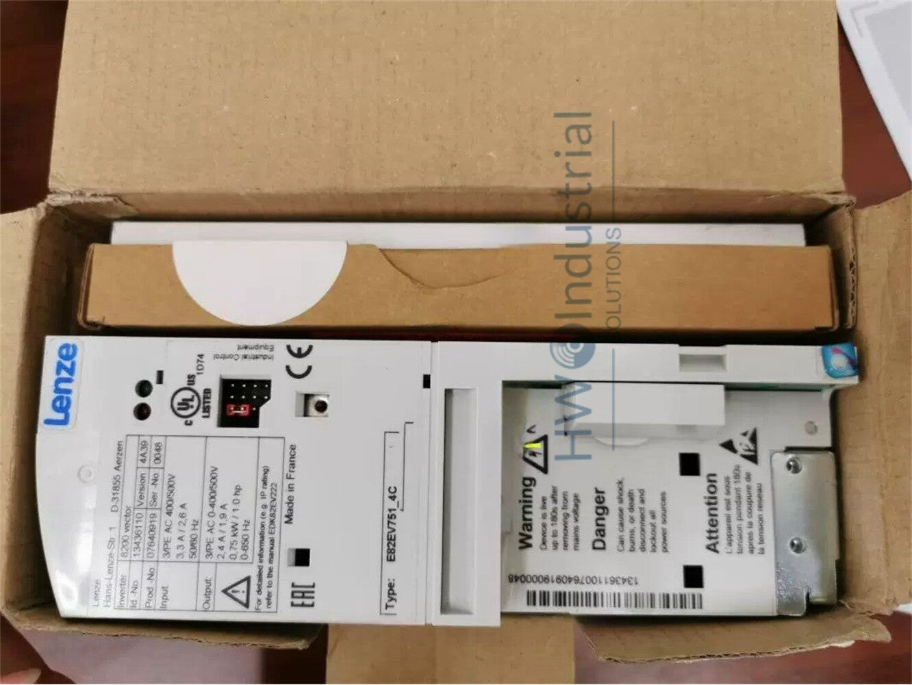1/Piece LENZE Inverter E82EV751K4C E82EV751-4C E82EV751_4C Frequency Converter
