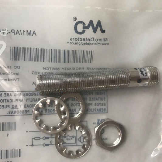 1Pcs  For Micro Detectors AM1/AP-3H Proximity Sensor Switch AM1-AP-3H