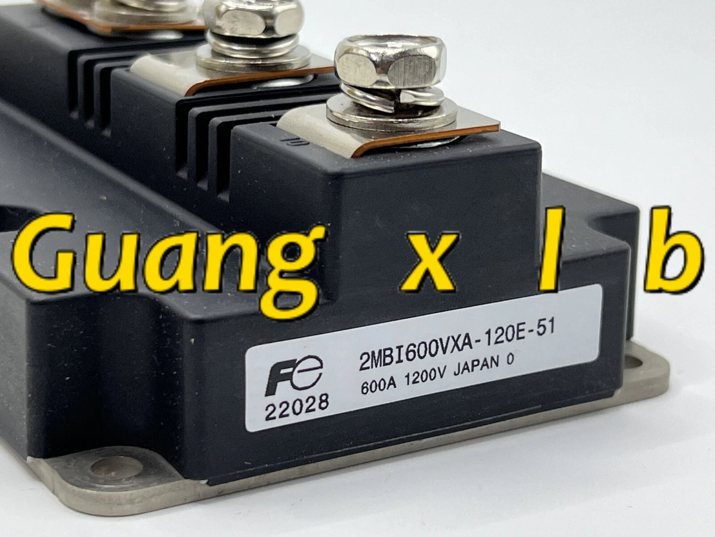 1PCS  Fuji 2MBI600VXA-120E-51 Power Module Supply #G #P