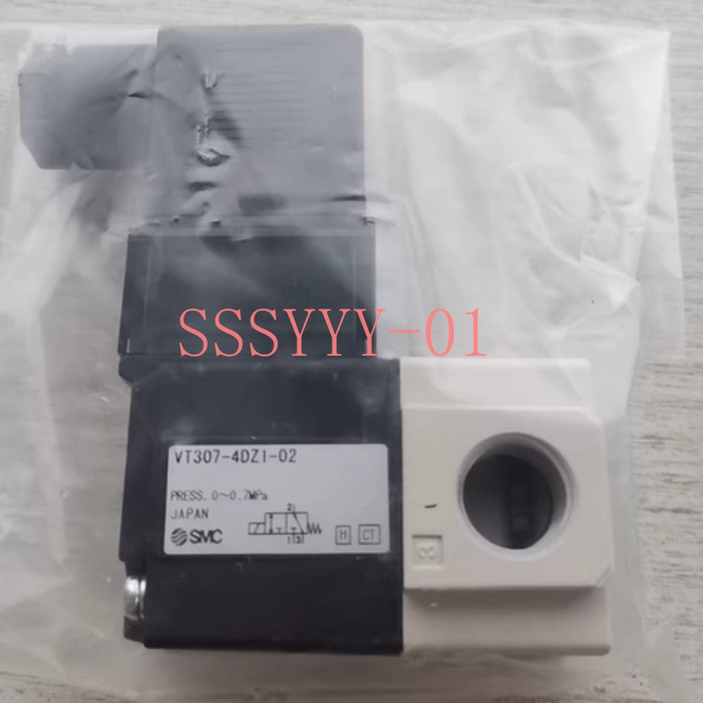 1PCS  For VT307-4DZ1-02 Solenoid Valve Free shipping