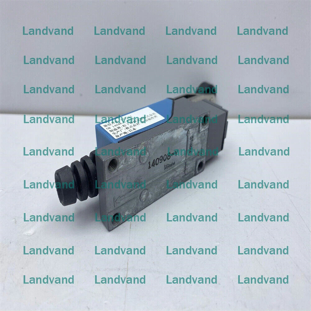 AZ8104 Panasonic  VL Mini Limit Switch Free Shipping #P