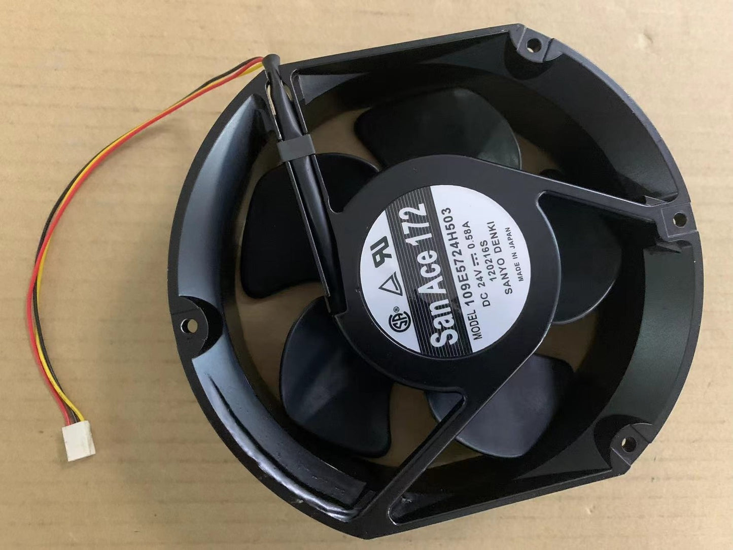 ORIGIANL SANYO Axial flow fan 109E5724H503 24V 0.58A 172*150*51MM 3pin
