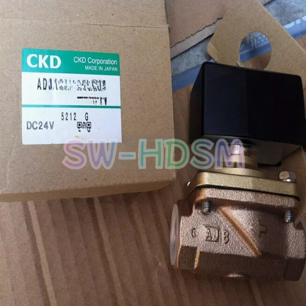 1PCS   CKD Solenoid Valve AD11-20A-03A-AC220V Freight Free