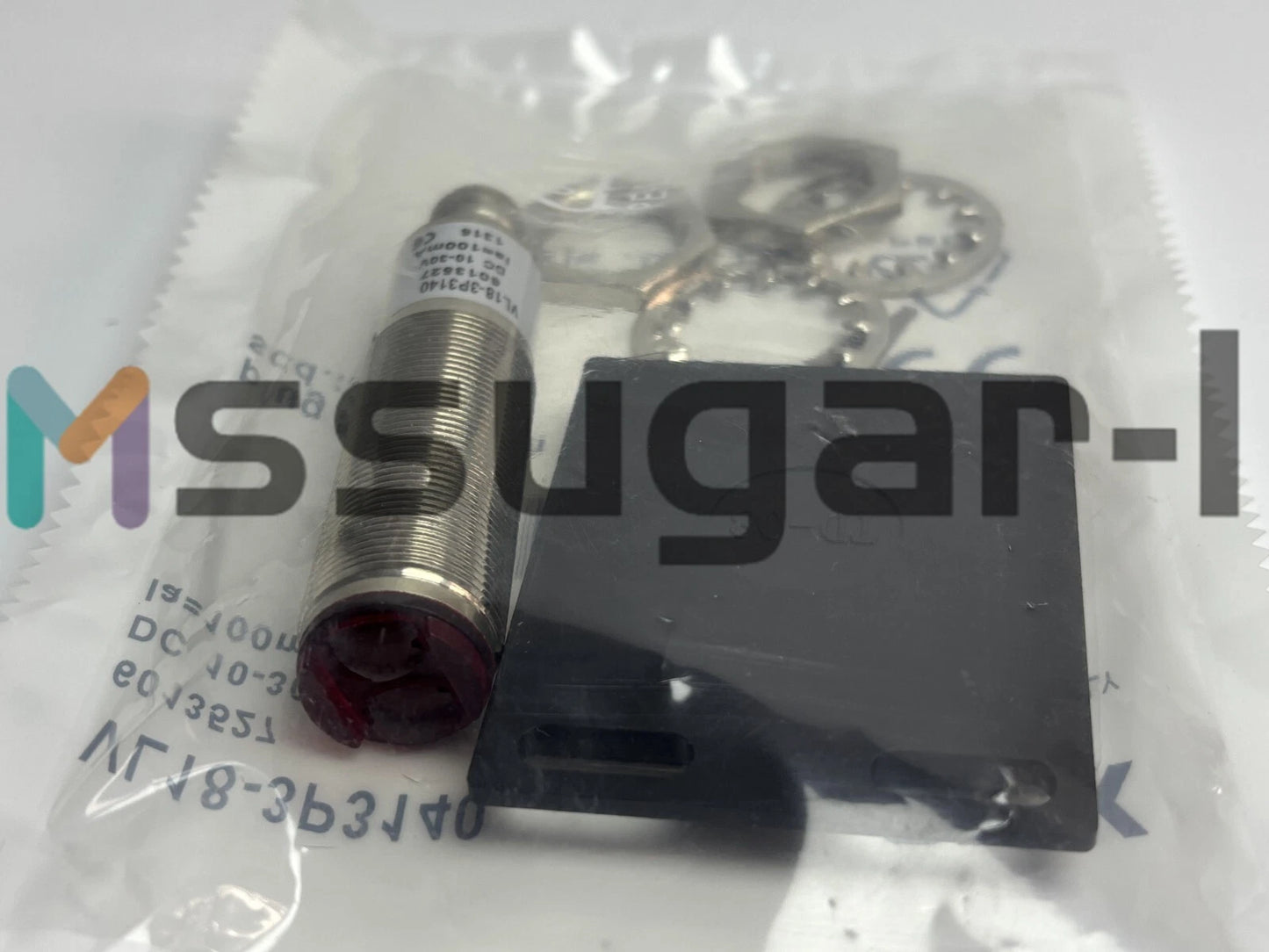 1PCS   SICK VL18-3P3140 (VL183P3140) Sensor&Proximity Switch #P