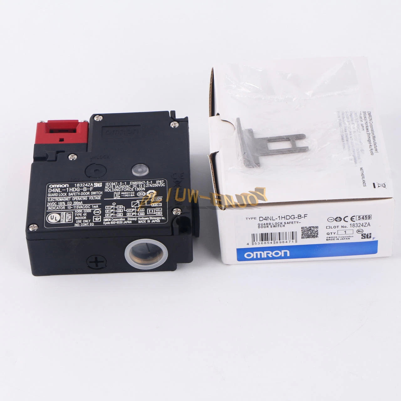 ONE  OMRON safety door switch D4NL-1HDG-B-F #P