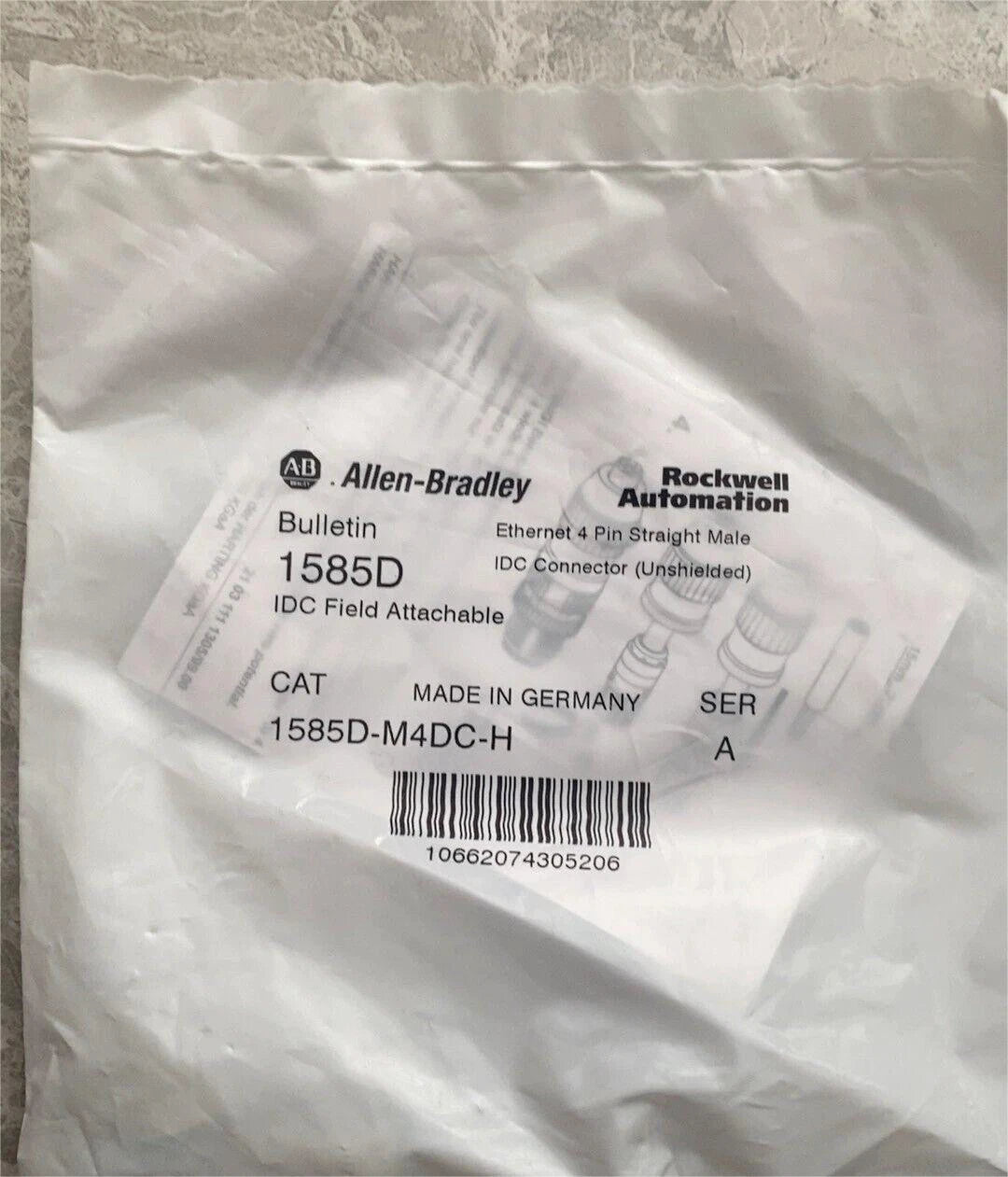 1PCS  ALLEN-BRADLEY   1585D-M4DC-H  ETHERNET 4PIN STRAIGHT MALE   /UPS