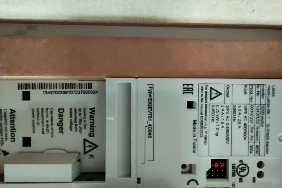 1/Piece LENZE Inverter E82EV751K4C040 E82EV751_4C040 Frequency Converter