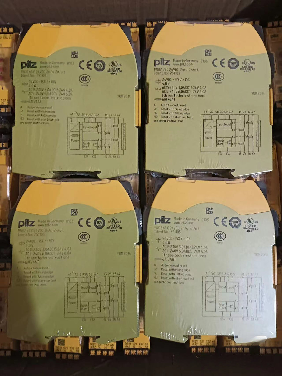 1pcs  PILZ PNOZ S5 751105 Safety Relays