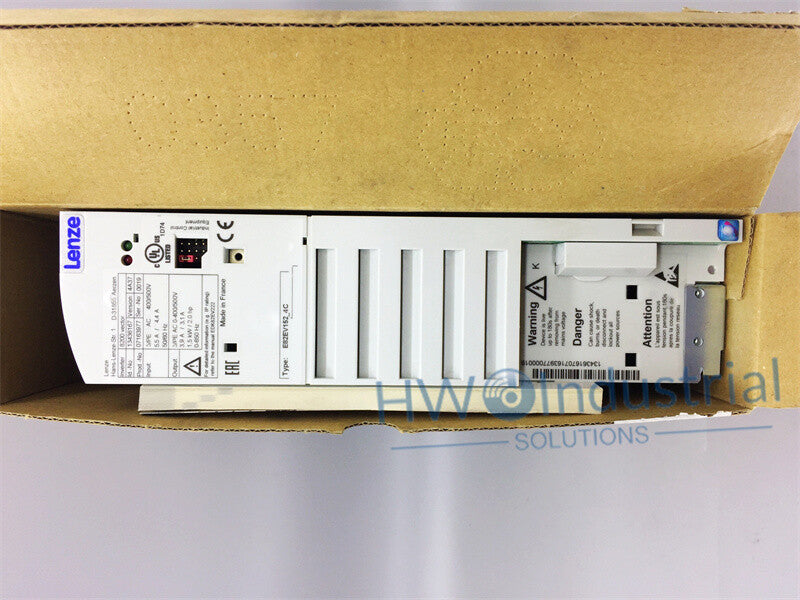 1/Piece  E82EV152K4C E82EV152_4C 1.5KW 3-400V Lenze Inverter