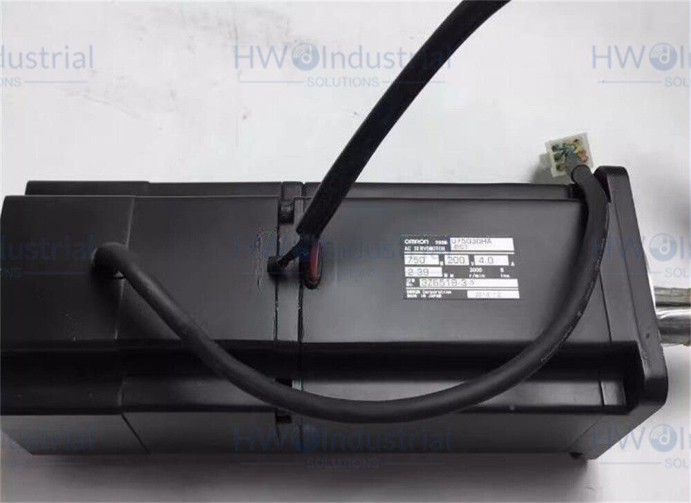 1/Piece  R88M-U75030HA-BS1 Omron Servo Motor