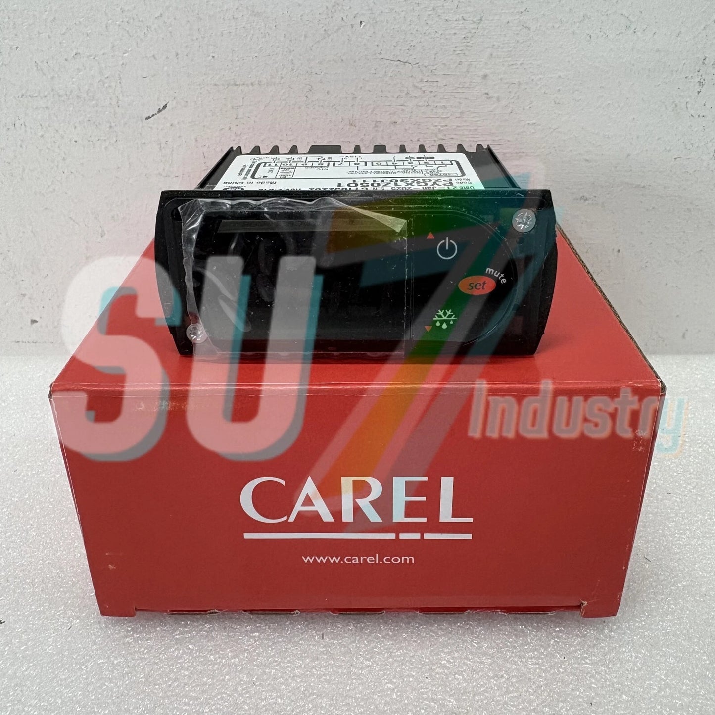 CAREL PYGX1Z0501 PZGXS0J111 Temperature Controller# 1pcs    In Box