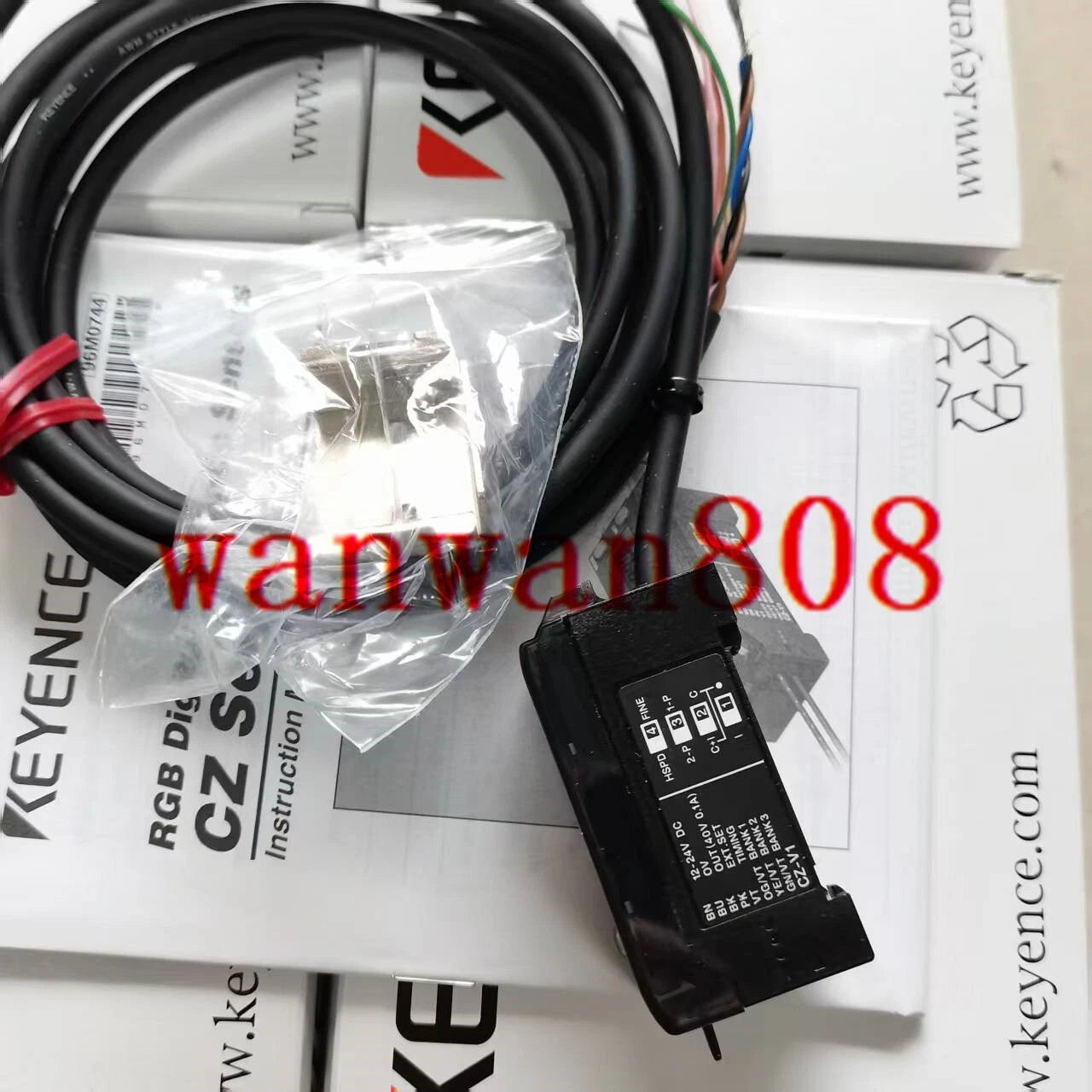 1PCS  Keyence Color DifferentiatinG Sensor Amplifier CZ-V1 Plc Module #P