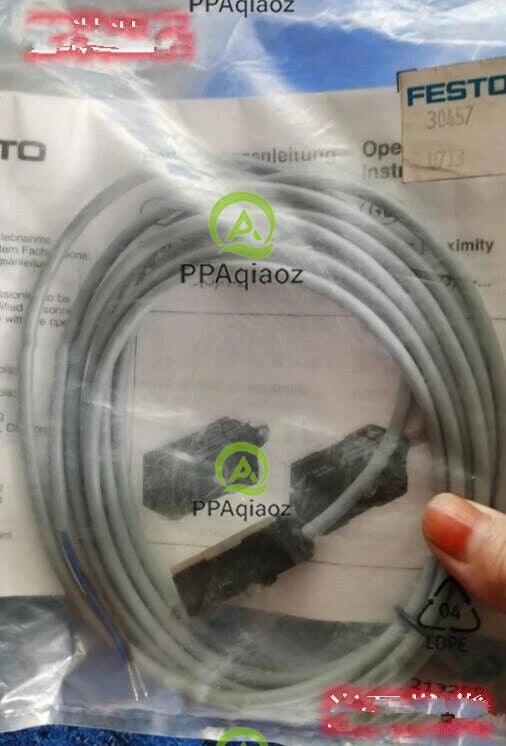 1PC  FESTO SMEO-1-B 30457 Magnetic Switch Proximity Switch Free Shipping