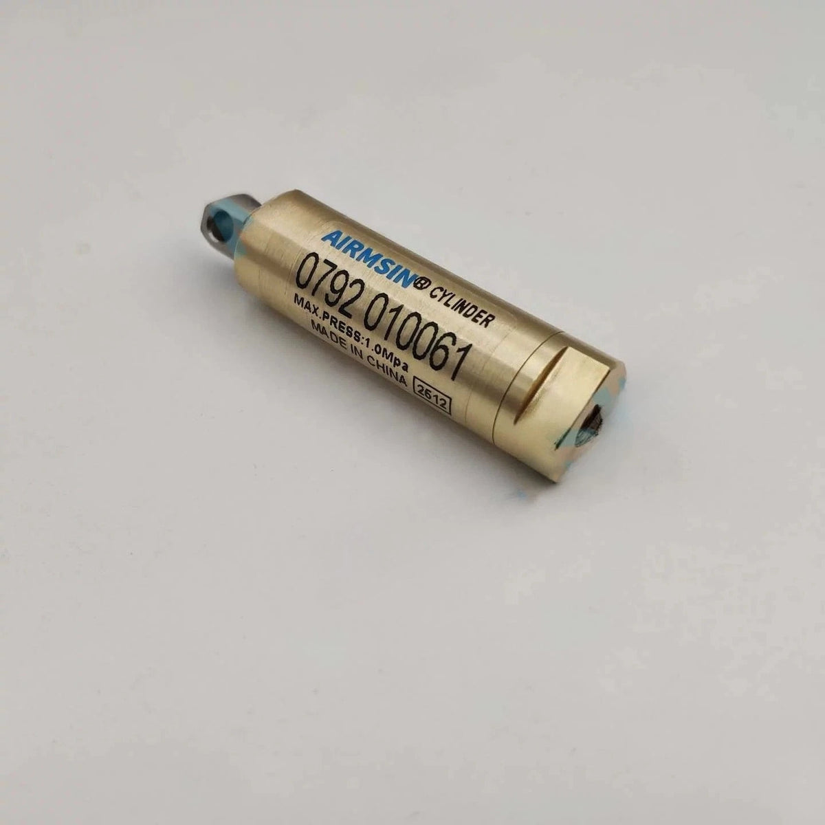 1PCS  FIT FOR Sewing machine accessories cylinder 0792 010061