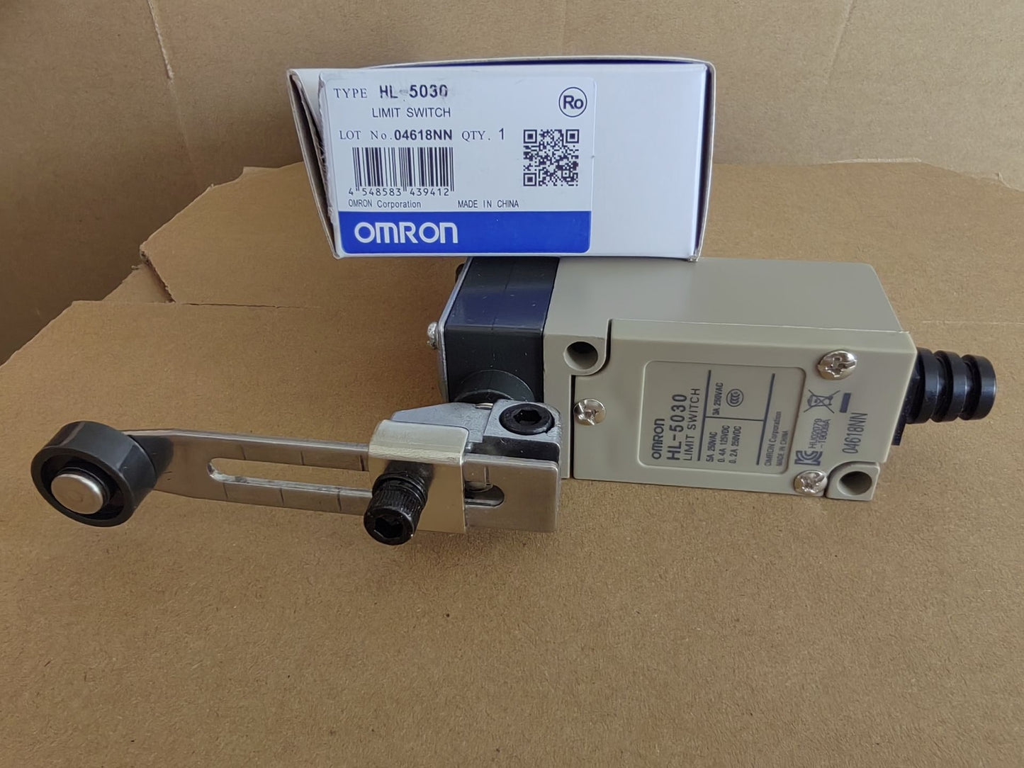 Omron HL-5030 Limit Switch HL5030