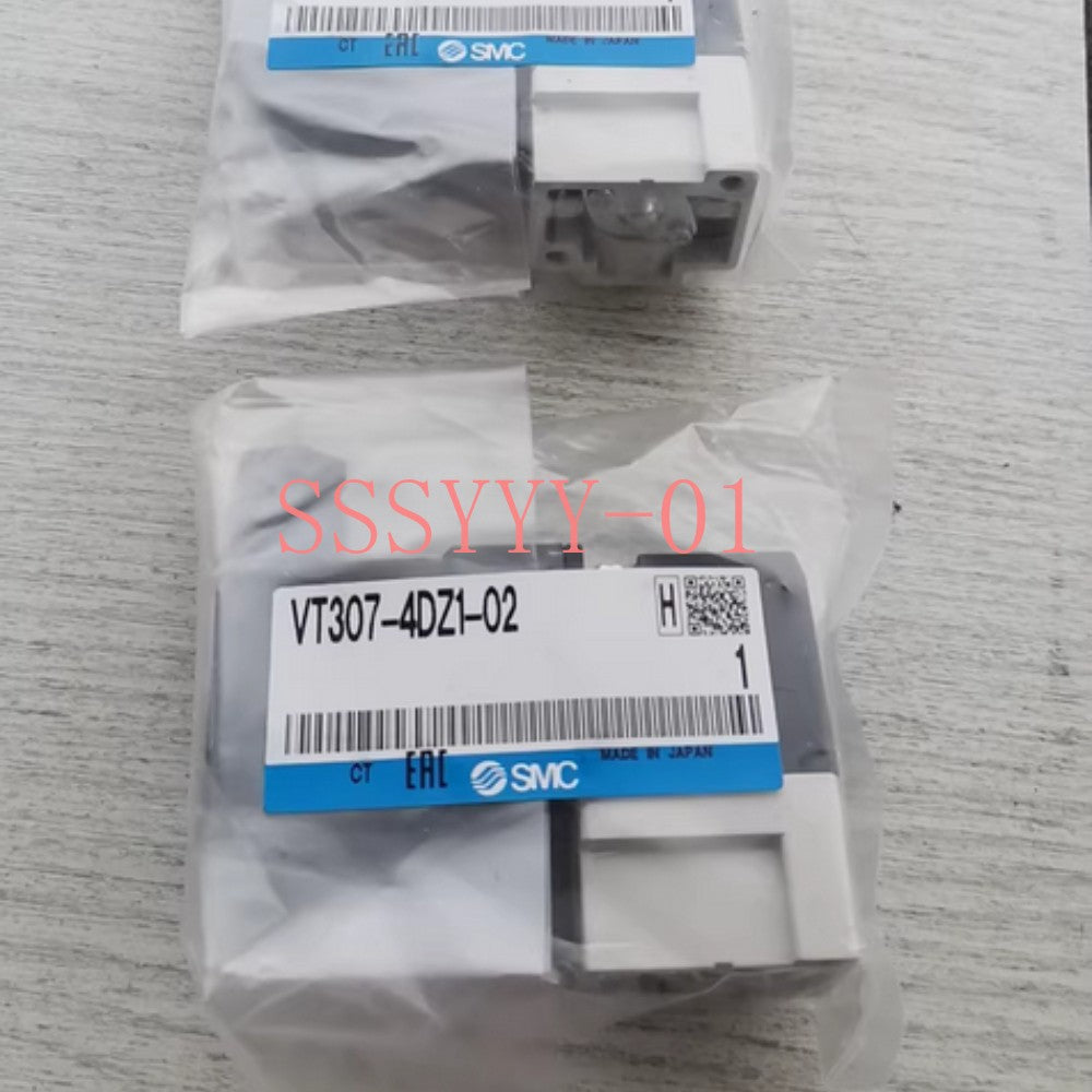 1PCS  For VT307-4DZ1-02 Solenoid Valve Free shipping