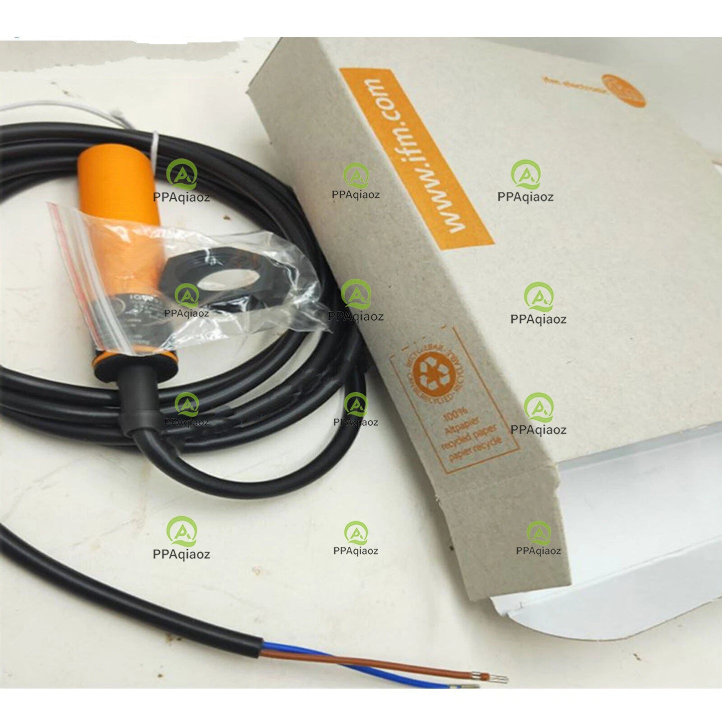 1PCS  IFM IG0092 Proximity Switch Sensor Free Shipping
