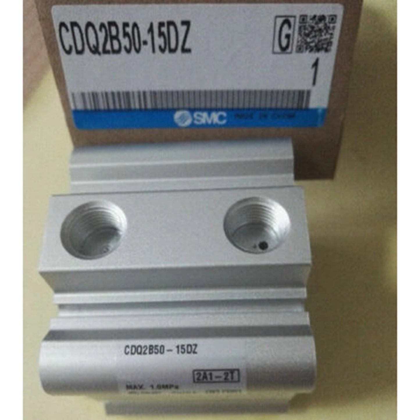 1PC  SMC CDQ2B50-15DZ Thin cylinder Free ship #P