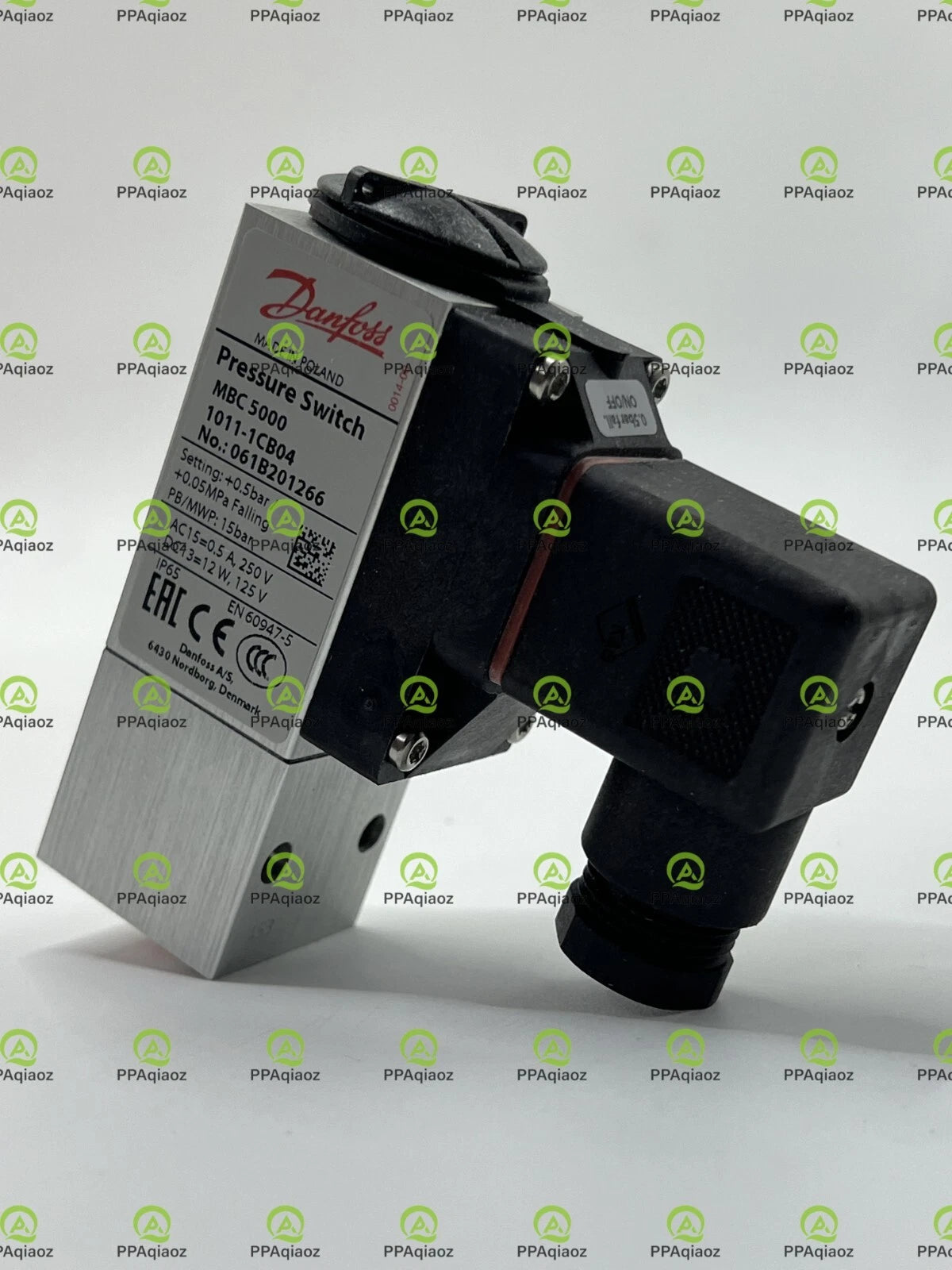 1pc Danfoss 061B201266   pressure switch Fast Shipping  #P