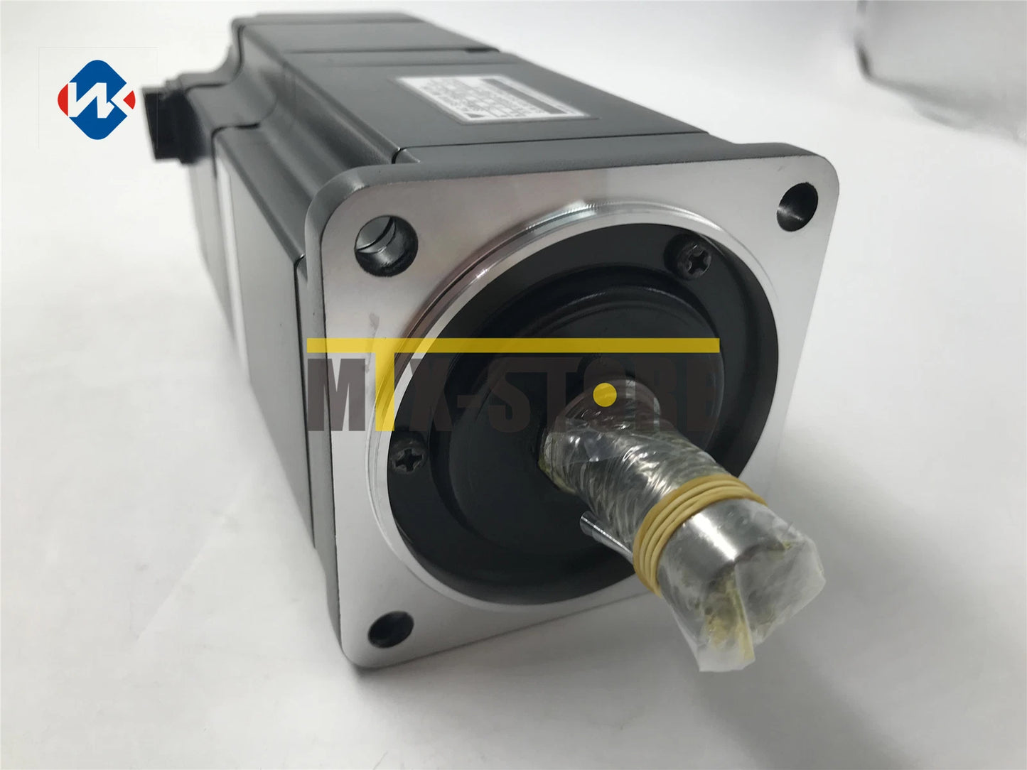 1pcs   ones Yaskawa Servo Motor SGMAS-08A2A2C-Y2 #P