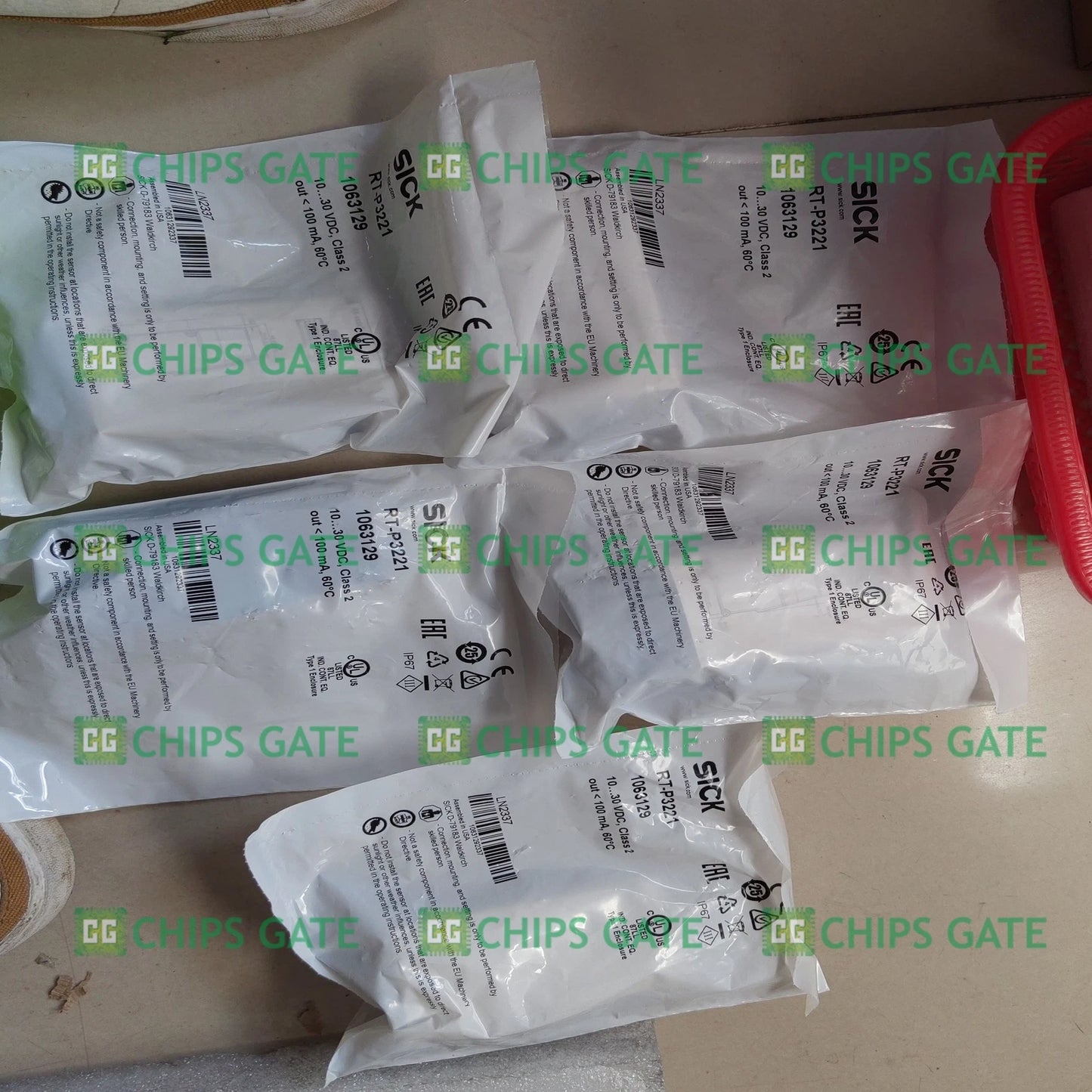 1PCS  SICK RT-P3221 RTP3221 Photoelectric switch #P
