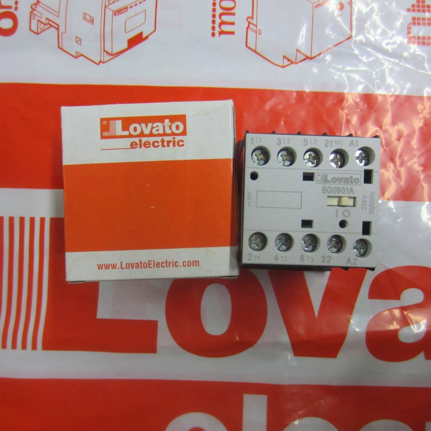 1/piece BG0901A 230V    Contactor