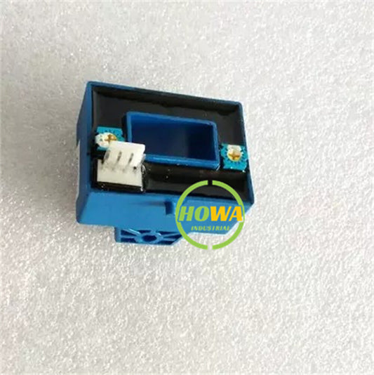 1/piece  Hall Current Sensor Transformer TKC100BS 4.0V/100A