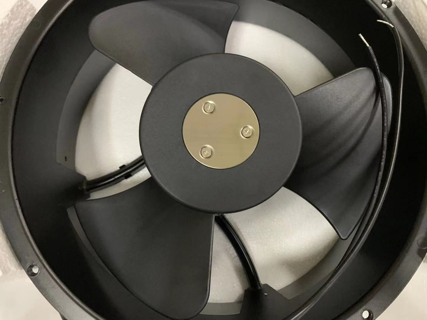 1pc Y.S TECH WW25489115BH 254*254*89 115V 50/60HZ cooling fan