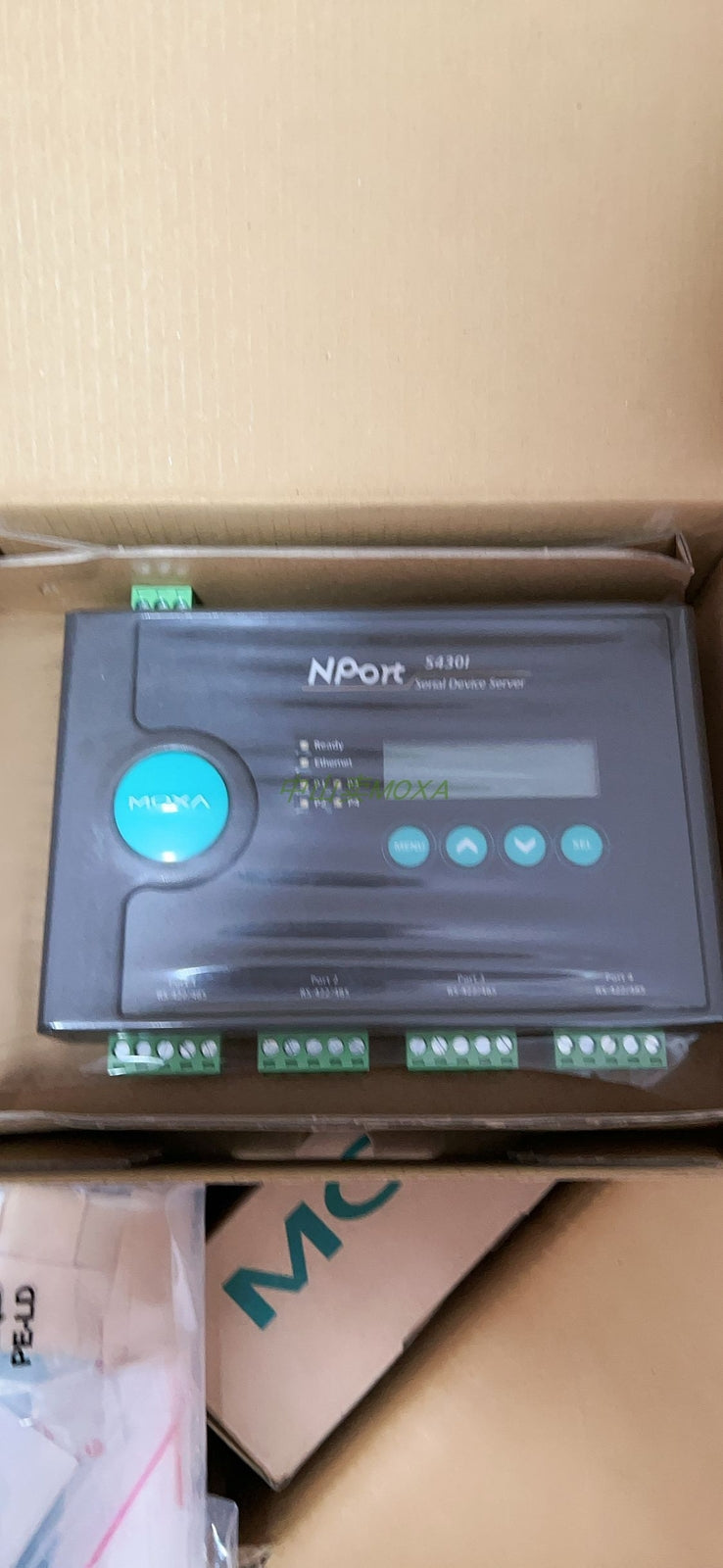 1pcs  MOXA NPort 5430I RS422/485 4 Port Photoelectric Isolation  Server