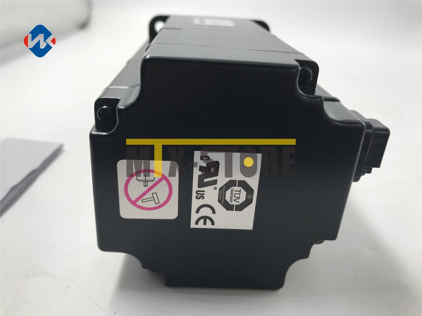 1pcs   ones Yaskawa Servo Motor SGMAS-08A2A2C-Y2 #P